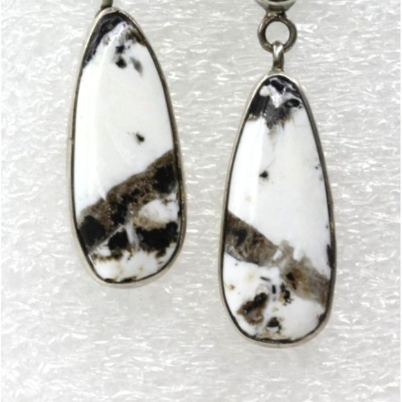 925 STERLING vintage John Begay JB Navajo WHITE BUFFALO earrings, 17.4 gr 2" - Picture 3 of 11